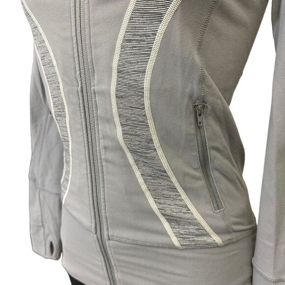 Lululemon In Stride‎ Jacket Full Zip Fossil Gray Wee Are From Space Sz 2 - Picture 4 of 10